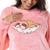 Pijama de Pelúcia com Bordado Preguiça - Pétala