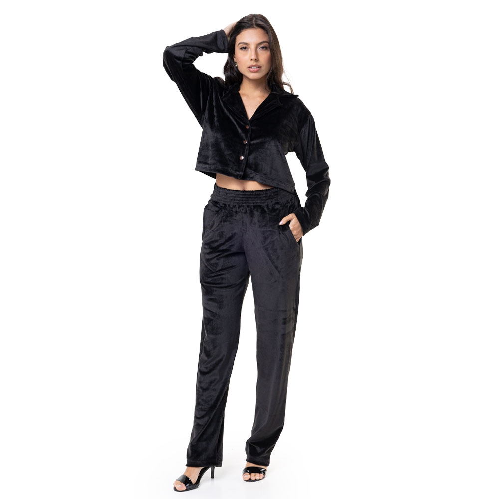 Conjunto casual em Plush com Abertura em Botão - Preto
