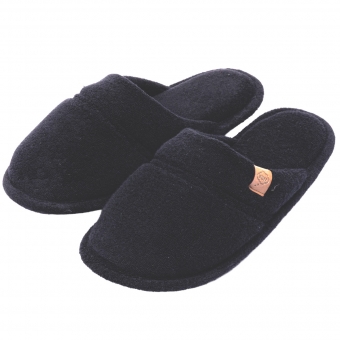 Pantufa Flex Puff: Estilo e Conforto Atoalhado