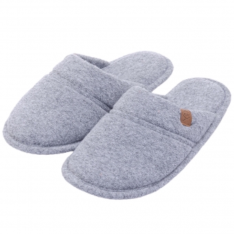 Pantufa Flex Puff: Estilo e Conforto Atoalhado