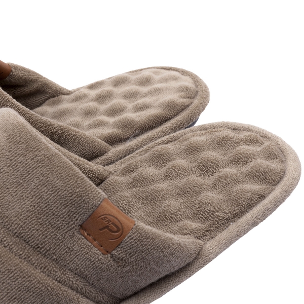 Pantufa Atoalhada Masculina com Espuma Massageadora - PUFF - Caqui