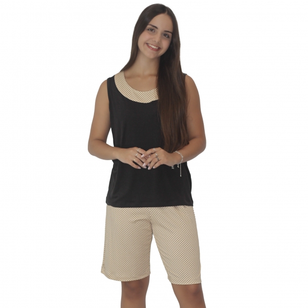 Bermudão Leve com Detalhe em Renda Modal - Preto